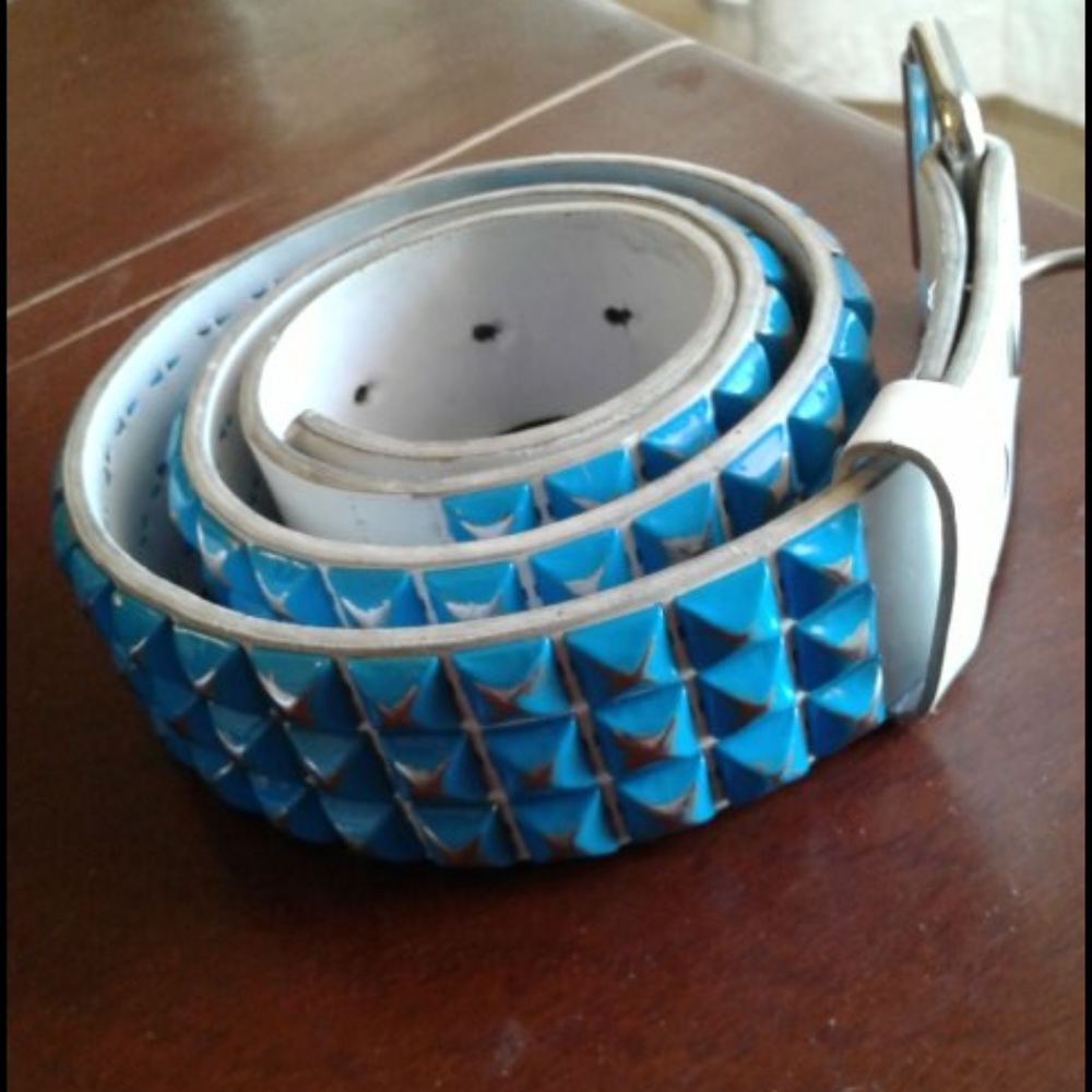 Studded belt